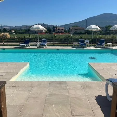 فندق مبيت وإفطار Luci Di Wellness أسيسي