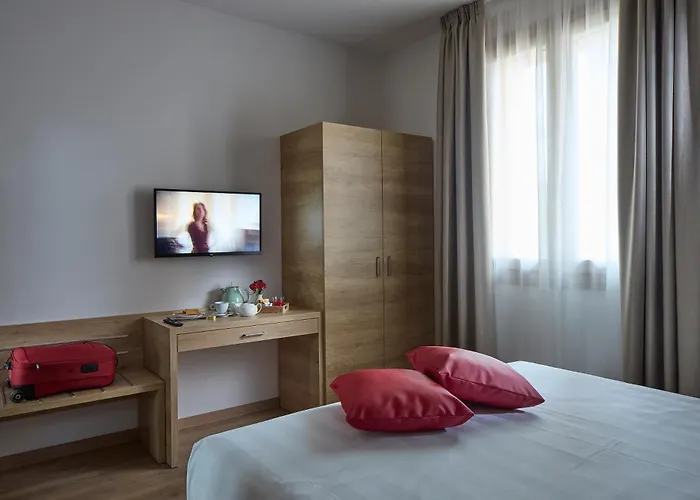 Luci Di Wellness Bed & Breakfast 4*