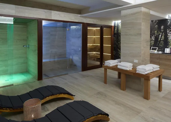 Luci Di Wellness Bed & Breakfast 4*