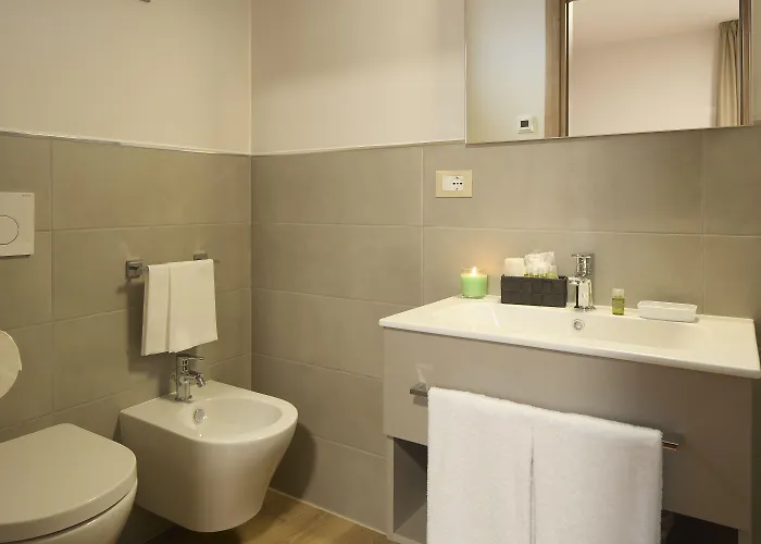 לינה וארוחת בוקר Luci Di Wellness אסיסי